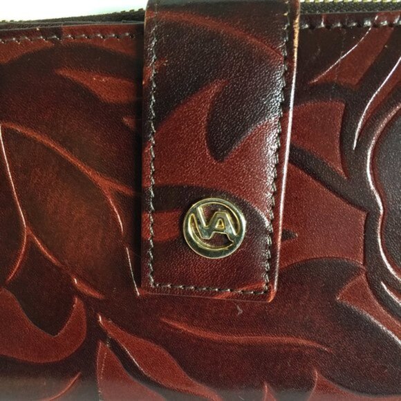 VALENTINA LEATHER WALLETS SIZE 7&quot X 4&quot - Picture 11 of 13